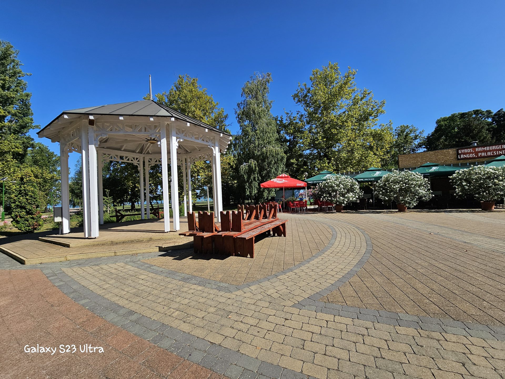 Music pavilion in Balatonszárszó